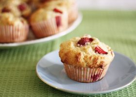 طريقة عمل مافن بالفراولة