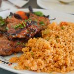 طريقة عمل اﻷرز اﻷصفر مع ريش الغنم