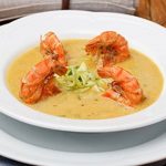 طريقة عمل شوربة الجمبرى بالمرق
