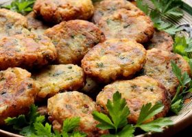 طريقة عمل أقراص الفول بالكمون