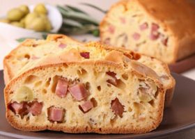 طريقة عمل كيكة الجبن والجامبون