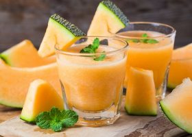 طريقة عمل عصير الشمام البارد