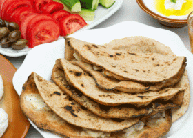 طريقة عمل مناقيش الزعتر لايت