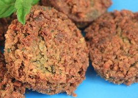 طريقة عمل طعمية مصرية حارة