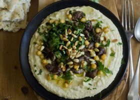 طريقة عمل حمص باللحم