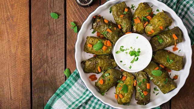 طريقة عمل ورق عنب بالعدس