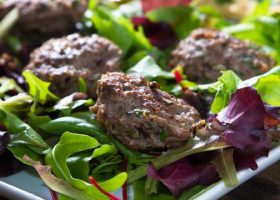 طريقة عمل كفتة بالزيتون