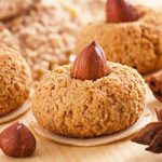طريقة عمل بسكويت باللوز والقرفة