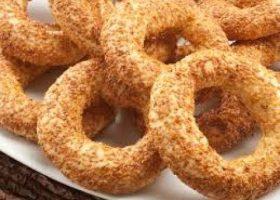 طريقة عمل كعك يوناني بالسمسم