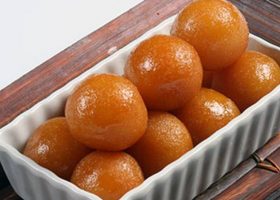 طريقة عمل اللقيمات السعودية