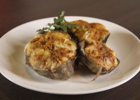 طريقة عمل السمك المقلي الإماراتي