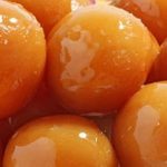 طريقة عمل اللقيمات بالحليب