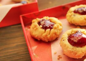 طريقة عمل كوكيز الفراولة