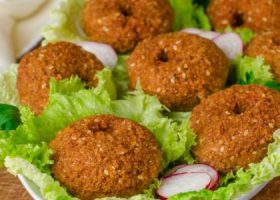 طريقة عمل الفلافل اللبنانية