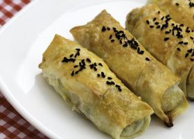 طريقة عمل البرك التركية بحشوة السبانخ