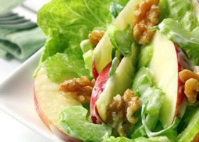 طريقة عمل سلطة والدورف الأمريكية