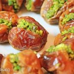 طريقة عمل حلى التمر المحشي
