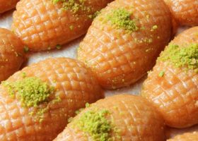 طريقة عمل حلى المعكرون اللبناني