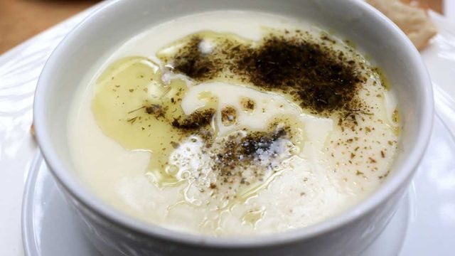 طريقة عمل شوربة اللبن التركية بالارز