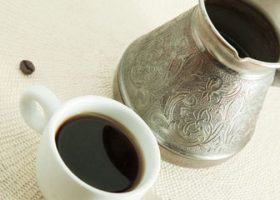 طريقة عمل القهوة الخليجية