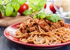 طريقة عمل سباجيتي بولونيز