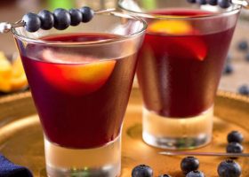 طريقة عمل ليموناضة بالتوت الأزرق لايت