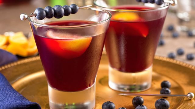 طريقة عمل ليموناضة بالتوت الأزرق لايت