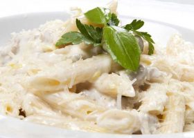 طريقة عمل مكرونة وايت صوص