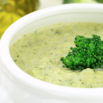 طريقة عمل شوربة كريمة البروكلي
