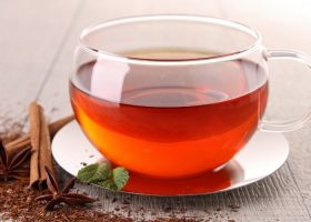 طريقة عمل الشاي بالقرفة