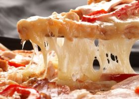 طريقة عمل جبنة البيتزا المطاطيه