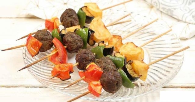 طريقة عمل كفتة السيخ