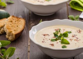 طريقة عمل شوربة الكريمة