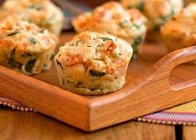 طريقة عمل المافن بجبن الفيتا