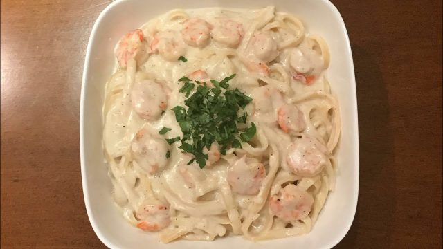 طريقة عمل الفيتوتشيني بالجمبري والكريمة