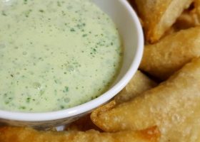 طريقة عمل صوص تغميس السمبوسه