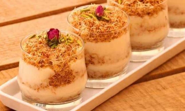 طريقة عمل حلى كاسات الكنافه بالبسكويت