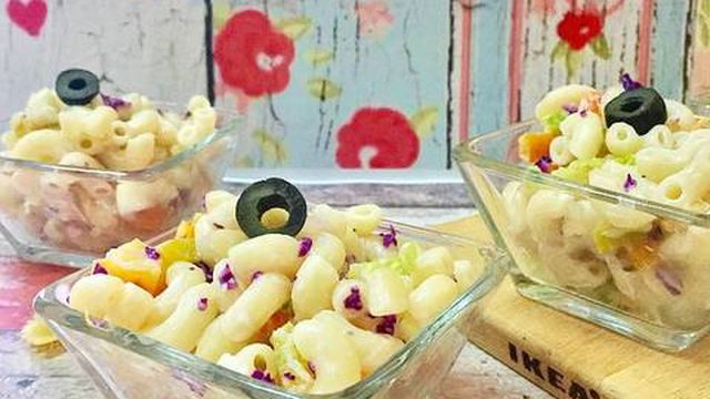 طريقة عمل سلطة المكرونة بالزبادي والخضار