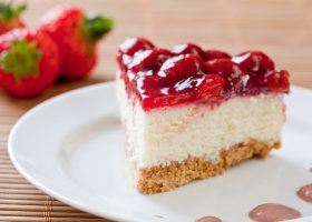 طريقة عمل تشيز كيك دايت بالفراولة