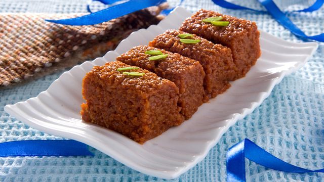 طريقة عمل كيكة الحليب المحموس