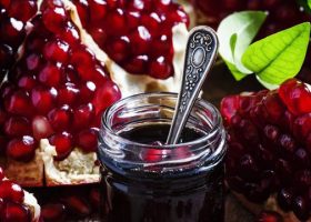 طريقة عمل صوص الفتوش بدبس الرمان