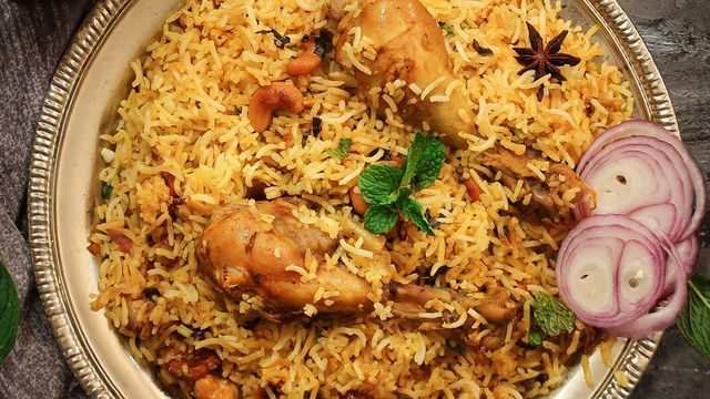 طريقة عمل المندي المدخن