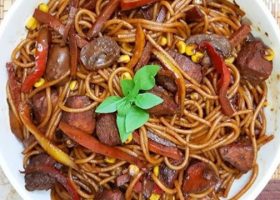 طريقة عمل مكرونة بالصويا صوص والخضار