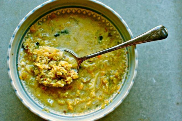 طريقة عمل شوربة الفريكة