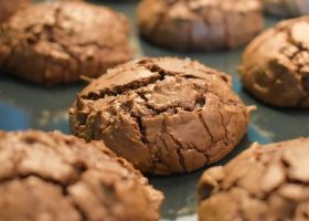 طريقة عمل كوكيز بثلاث مكونات