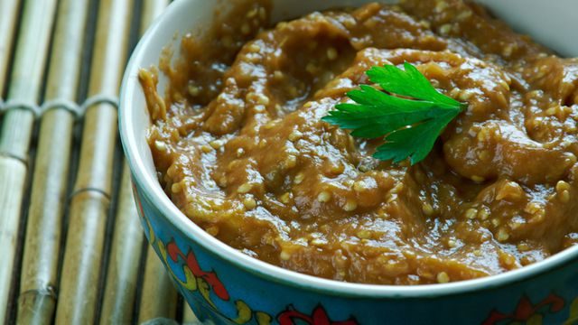 طريقة عمل دقوس باذنجان