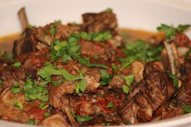 طريقة عمل اللحم المقلقل الحضرمي