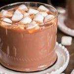 طريقة عمل شكولاتة ساخنه