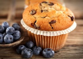 طريقة عمل مافن التوت