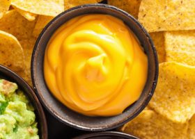 طريقة عمل تغميسة جبنة هارديز